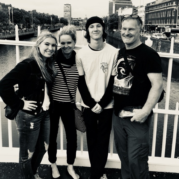 Live Show Listing! Lux and Designer Show - Picture 6 of 8